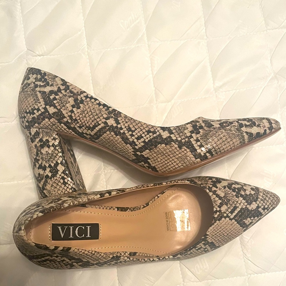 Vici Maddox Embossed Snake Pumps